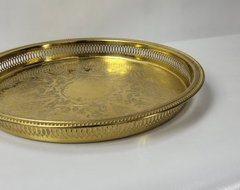 Vintage Brass Round Vanity Dresser Holder Serving tray, Etched Hollywood Regency