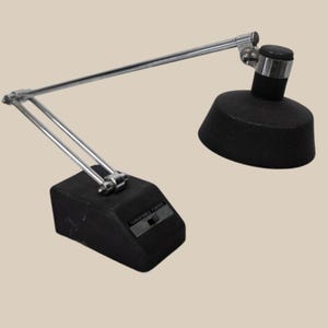 Vintage Desk Lamp Minimalist Task Light Industrial Chrome Arm Lamp 1980s Postmodern Style Lighting