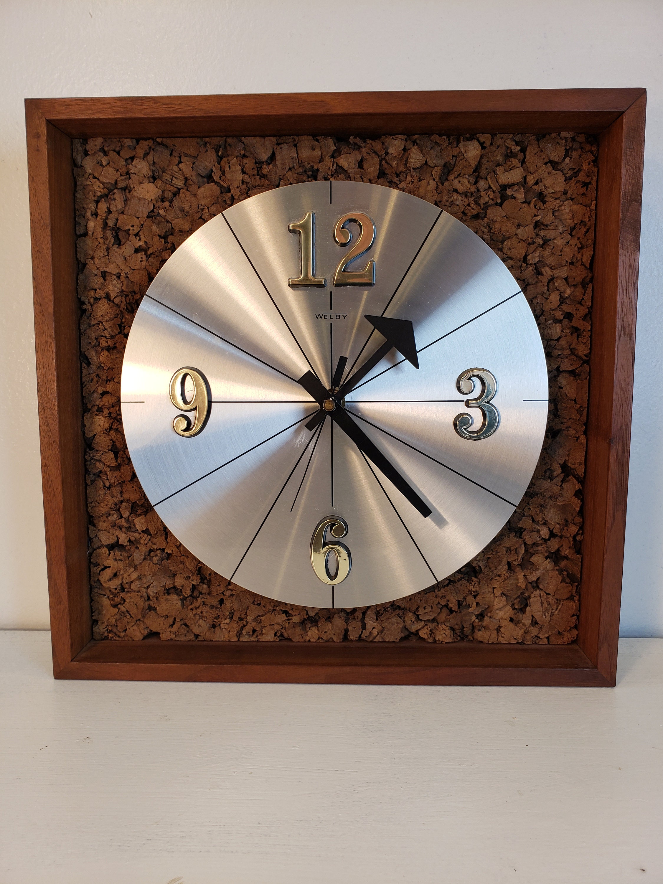 Welby Clock Winding Down Clipart