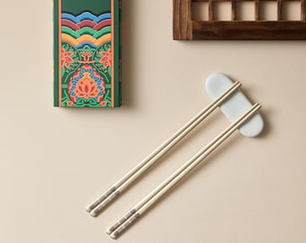 Palillos planos coreanos dorados mate – Acero inoxidable – Empaque Dancheong ideal para regalo