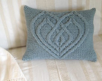 Wool Cable Knit Pillow Sham, Custom Decorative Pillow, Celtic Heart Lumbar Pillow, Vintage Look Decor, Organic Wool Rustic Pillow 16 x 12
