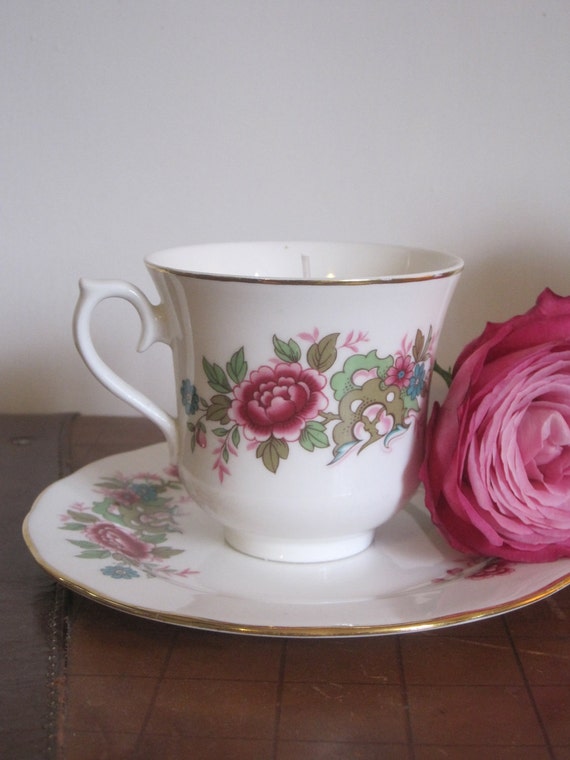 Items similar to Vintage Scented Teacup Candle on Etsy