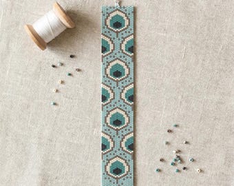 Peacock Feather Peyote Stitch Bracelet Pattern | Odd Count Seed Bead Cuff PDF Tutorial | Miyuki Delica Beadweaving Digital Download