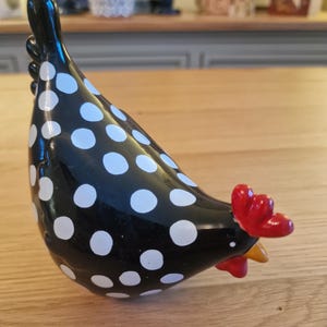 Black Speckled Ceramic Chicken (Pecking) H12.3cm