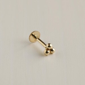 Piercing-Ohrring aus 14-karätigem Massivgold mit Zirkonia und 7-mm-Stecker – erhältlich in Gelb- oder Weißgold