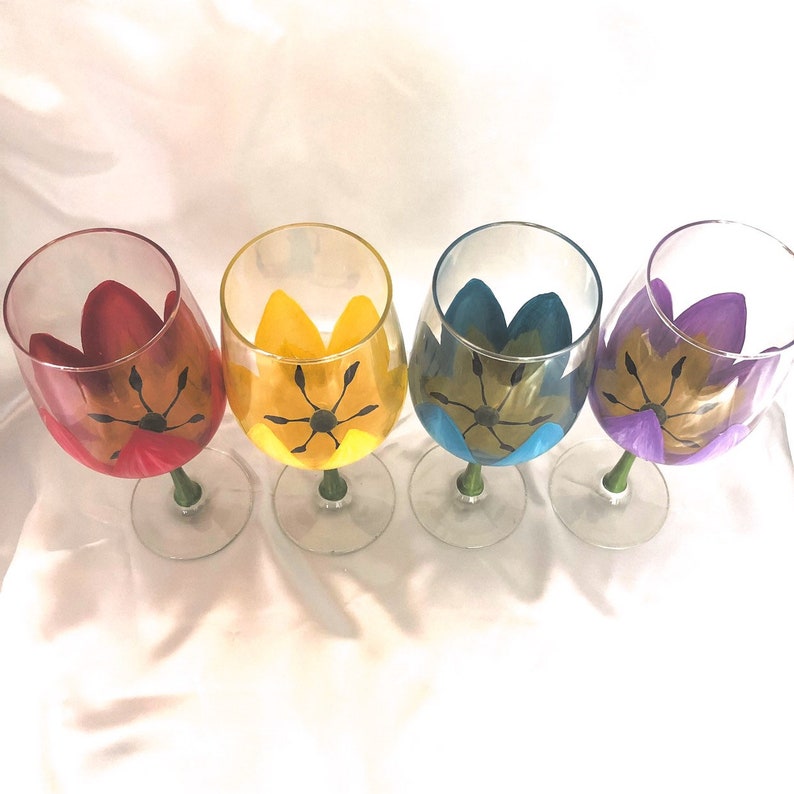 Spring Tulip Hand Painted Wine Glasses Etsy