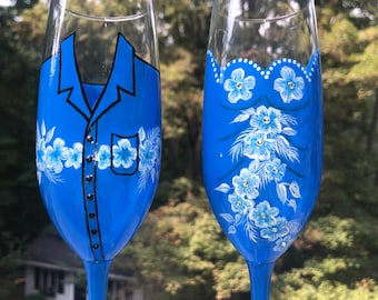 Blue Hawaii Bride and Groom Wedding hand painted champagne flutes