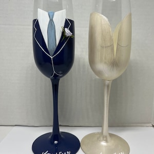 Bride and Groom Wedding hand painted champagne flutes