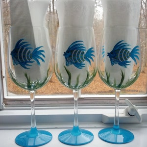 Fish and starfish hand painted wine glasses image 3