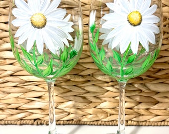 Pretty Spring Daisy hand painted wine glasses