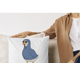 Funny Goose Meme Design Featuring a Cool Goose Wearing a Hoodie and Sunglasses with the Phrase “She Doesn’t Even Go Here,” PNG