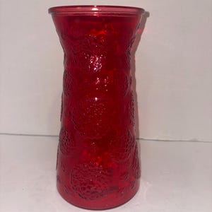 Rare Fenton Red Glass Vase Early 1900s"Impressed Acorn On Bottom" 10" Tall