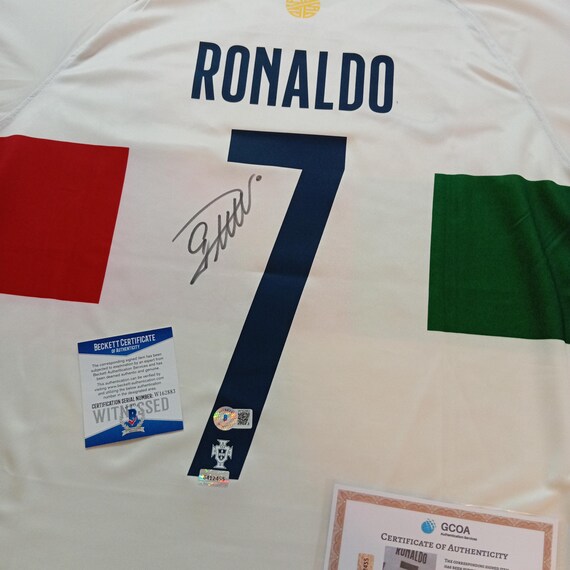 クリスティアーノ・ロナウド CR7 直筆サイン入りポルトガル代表