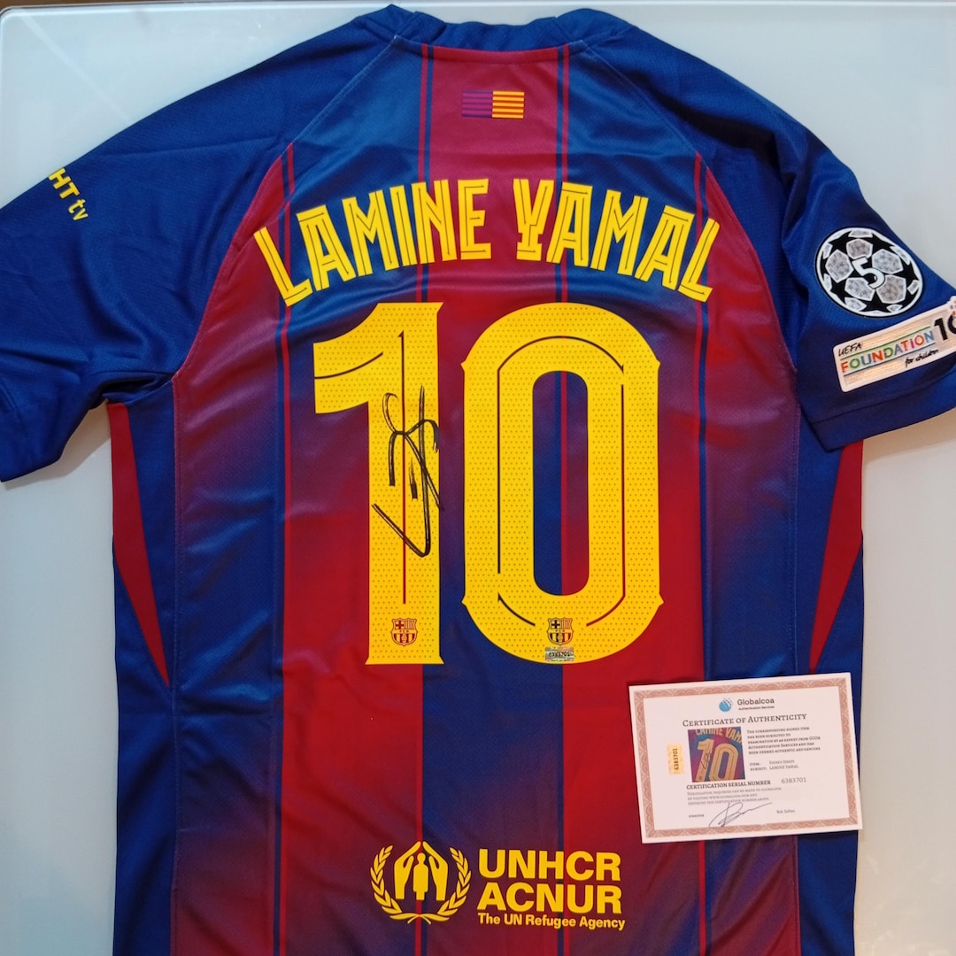 Lamine Yamal Signed Autographed Barcelona FC Home Jersey/football