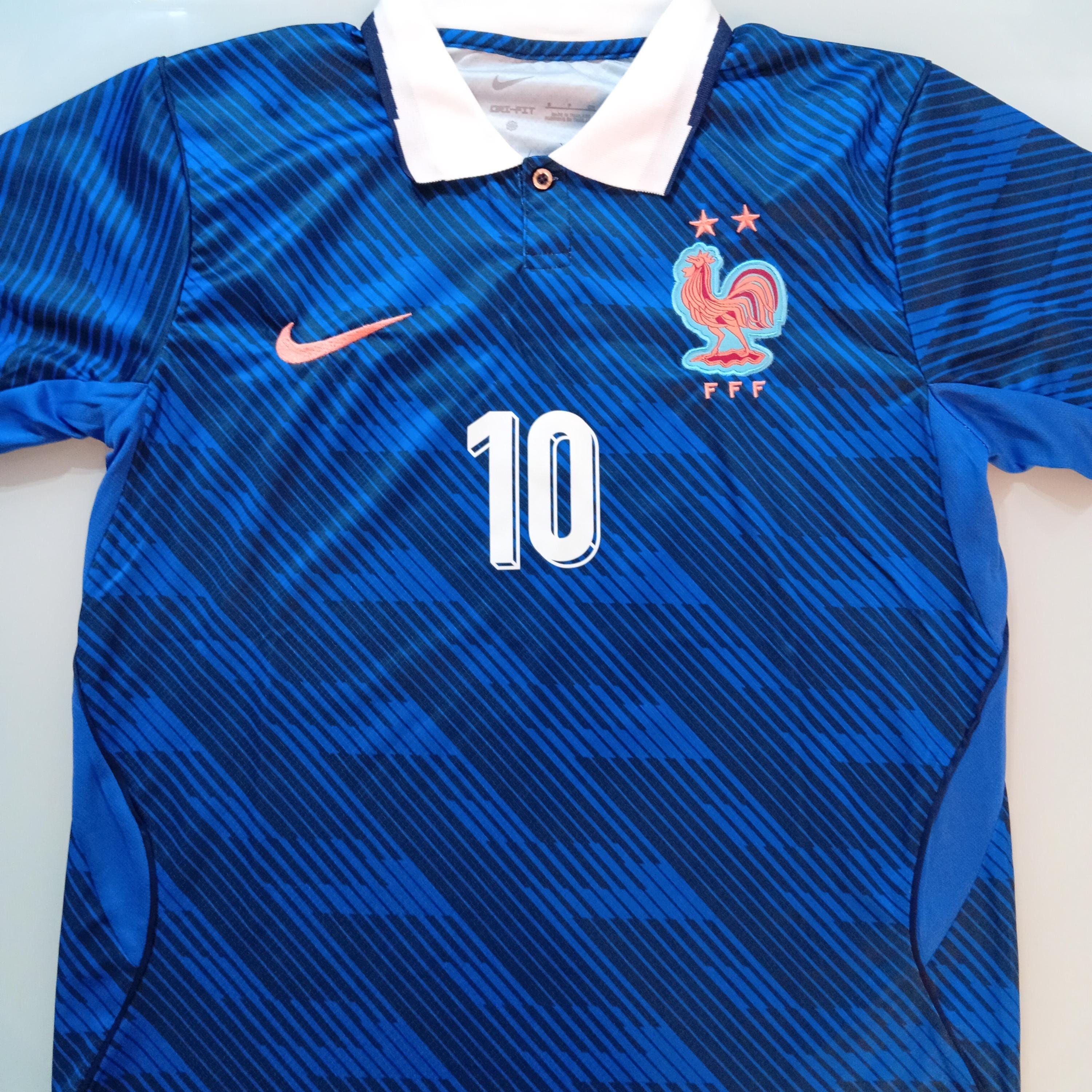 キリアン・エムバペ直筆サイン入りフランス代表2026サッカー