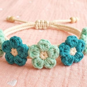 Crochet Flower Bracelet Pattern PDF + Video Tutorial, Boho Summer Jewelry, Festival Accessory (Digital Download)