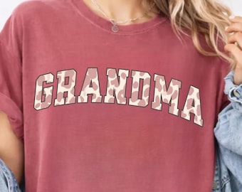 Camo Grandma Shirt Matching Family Shirts, Pregnancy Announcement Grandma Tee, Gift for Grandma to Be, Cute Camouflage Tee