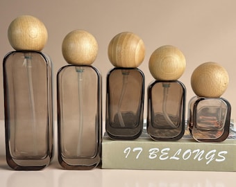 20ml - 120ml Brown Glass Lotion Bottle, Equipped with a Solid Wood Cap and a White Press Pump, Suitable for Storage On The Skincare Table