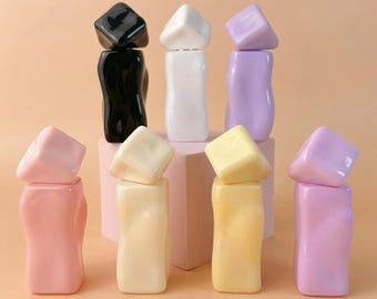 30ml Pastel Perfume Glass Bottle Spray, Wavy Aesthetic Refillable Glass Bottles for Fragrance, Cute Travel Cosmetic Containers Gift