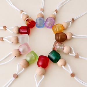 10ml Car Diffuser Bottle, Refillable Hanging Glass Perfume Bottle with Wood Cap for Essential Oil & Car Freshener