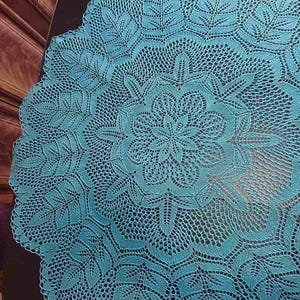 Blue tablecloth is knitted with a diameter of 100cm