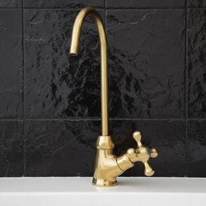 Koudwaterkraan ongelakt messing | Keukenfiltratiekraan met één gat