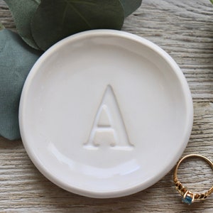 Ring Dish, Ring Holder, Monogram, Jewelry Dish, Custom Initial Tray, Small, Bridesmaid Gift, Engagement Gift image 2