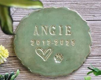 Pet Memorial Stone | SMALL Garden Stone | Sympathy Gift | Cat Memorial Stone | Indoor Outdoor Ceramic Marker | Personalized