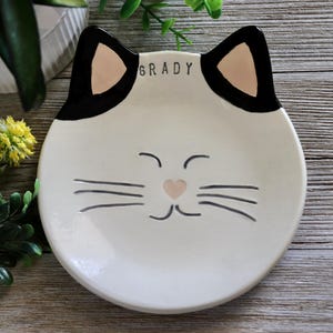 Personalized Cat Bowl, Cat Dish, Kitten Bowl, Customized Food Bowls, Ceramic Pet Bowl, Name and Colors of Cat, Cat Gift