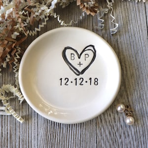 ring holder, ring dish, engagement gift, wedding gift, bridal shower gift, bridesmaid gift, Black and White Pottery, Made to Order