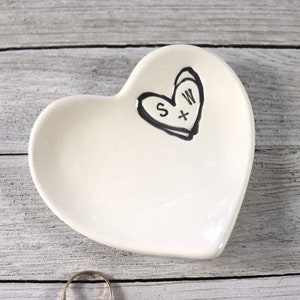 Heart, Ring Holder, Ring Dish, Personalized, Engagement Gift, Gift for Her, Custom Anniversary Gift, Wedding Gift image 6