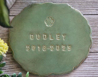 Pet Memorial Gift | SMALL Pet Memorial Stone | Sympathy Gift | Cat Memorial Stone | Ceramic Marker | Personalized Pet Stone