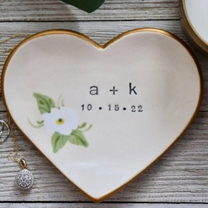 Ring Dish, Heart, Trinket Dish, Bride Gift Personalized, Gift for Her, Ring Holder, Custom Ring Dish