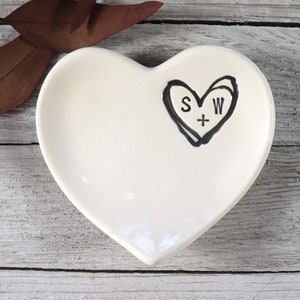 Heart, Ring Holder, Ring Dish, Personalized, Engagement Gift, Gift for Her, Custom Anniversary Gift, Wedding Gift image 5