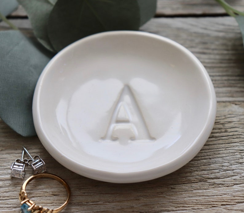 Ring Dish, Ring Holder, Monogram, Jewelry Dish, Custom Initial Tray, Small, Bridesmaid Gift, Engagement Gift image 3