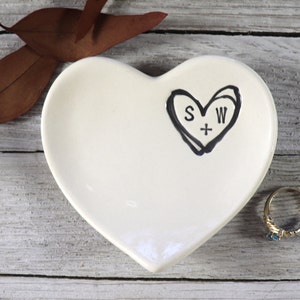 Heart, Ring Holder, Ring Dish, Personalized, Engagement Gift, Gift for Her, Custom Anniversary Gift, Wedding Gift