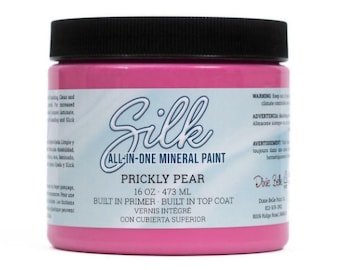 Dixie Belle Silk Prickly Pear Pink 16 uncji farba typu „wszystko w jednym” z podkładem i warstwą nawierzchniową