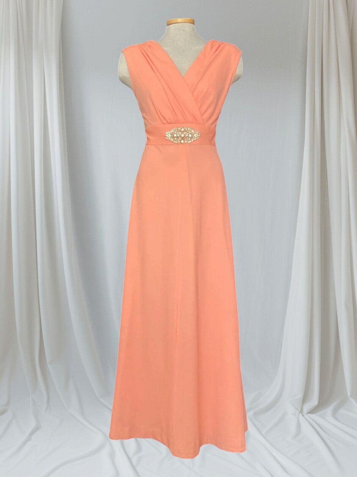 slim fit dress slacks Medium 1970s Malcolm Starr Evening Gown Bohemian Formal Hollywood Glam –  Style & Salvage main image 0