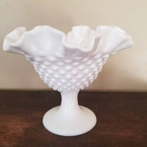 Vintage Fenton Hobnail Ruffled Milk Glass Compote. Wedding Centerpiece. Vintage Boho Wedding.