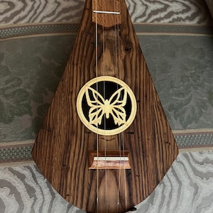 STRUMSTICK BACKPACKER Dulcimer. Nedsatt pris! Inkluderar instruktioner och sångbok! Detalj tillverkad av sällsynt maskkastanj!