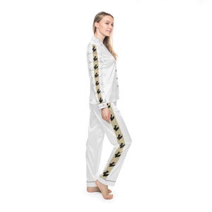 Bunny Stripe Satin Pajamas | Women&#39;s Chic Loungewear