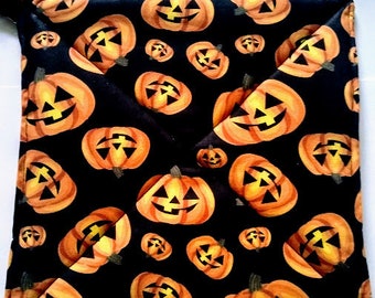 Smiling Pumpkin Halloween Potholder or Hot Pad with Hanging Loop - Halloween Potholder/Pumpkin Potholder/Halloween Decor