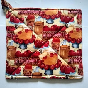 Apple Dessert Potholder: Handmade Cotton Fall Kitchen Decor