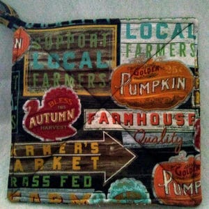 Farmer's Market Potholder or Hot Pad with Hanging Loop - Fall Potholder/Farmhouse Decor