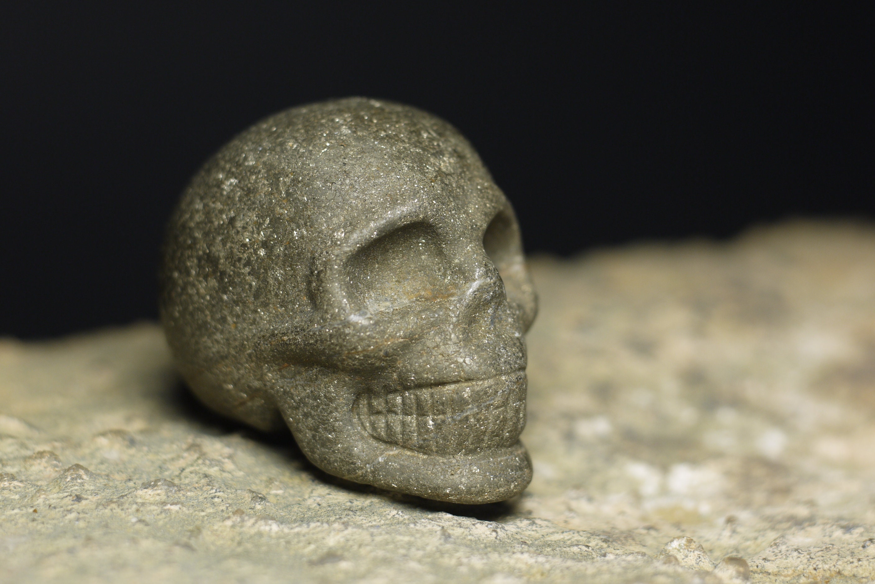 Healers Gold Skull, Pyrite, Magnetite, African Gold, 300 carat, Powerful Enhancer Energy and Vitality, by izida