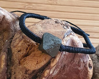 Magnetite Crystal Bracelet Wealth Talisman, Attract-Repel, Energize–Sedate, izida