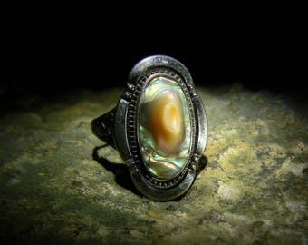 Wild Conch Blister Pearl Antique Sterling Ring, 1890s Art Nouveau, Rarely Heirloom Jewelry, Anniversary, Engagement, Treasure by izida