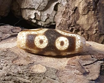 Ancient Unusual 7 eyes Dzi Bead 27 carat, Talisman of Seven Benefits, izida collection