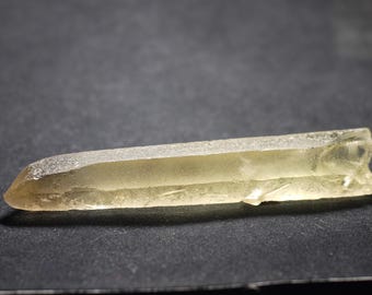 Golden Nirvana Quartz Lemurian Scalar Crystal 246 carat, Shield of Light, izida