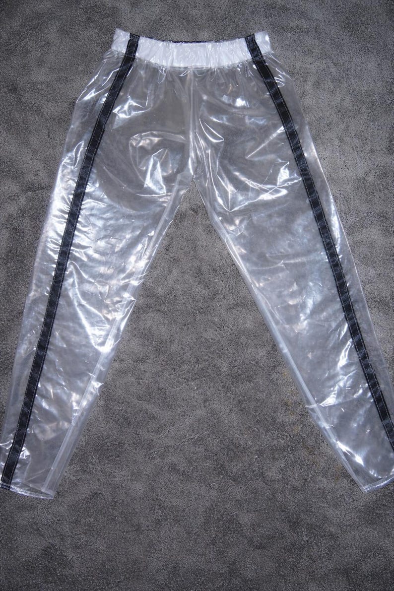 Pantalones de PVC transparentes para hombre con rayas negras imagen 2